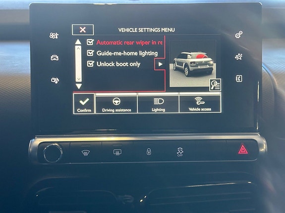 Citroen C4 Cactus 8 of 21