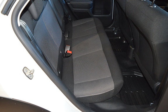 Citroen C4 Cactus 18 of 21