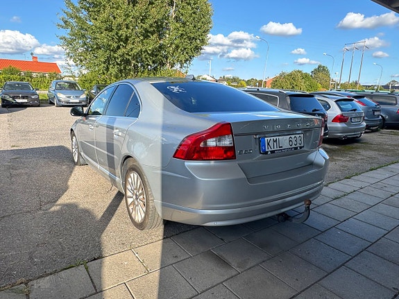 Volvo S80 6 of 15