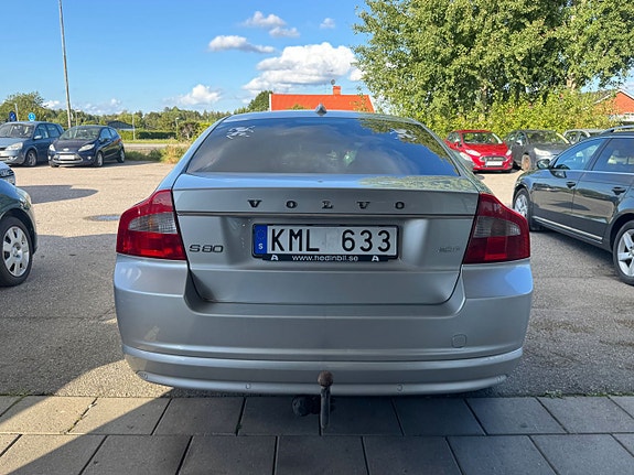 Volvo S80 5 of 5