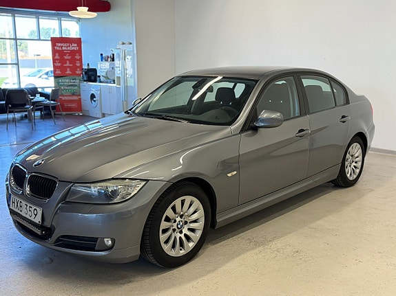 BMW 318 4 of 5