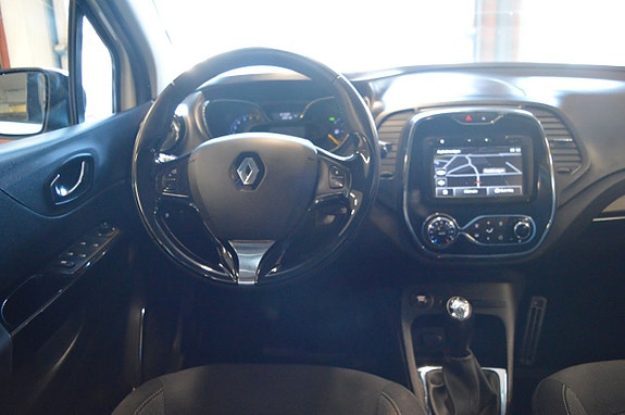 Renault Captur 11 of 21