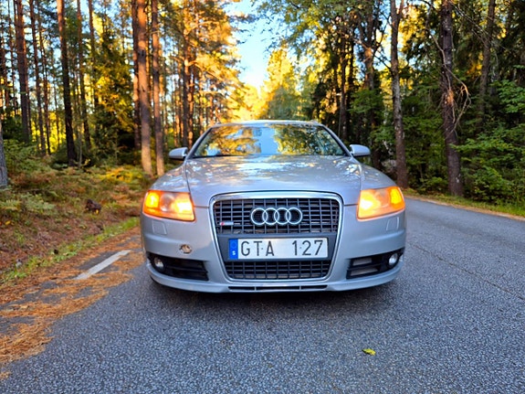Audi A6 4 of 5