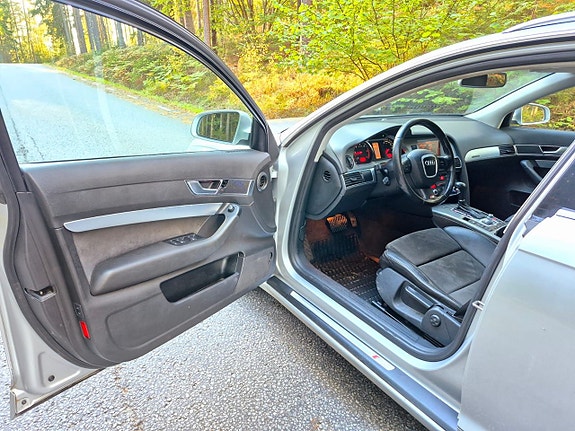 Audi A6 2 of 5