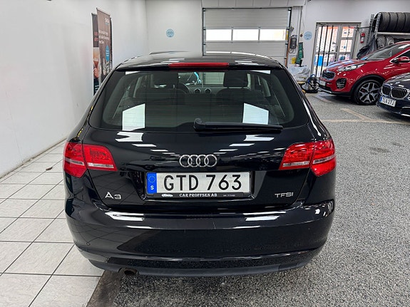 Audi A3 17 of 21