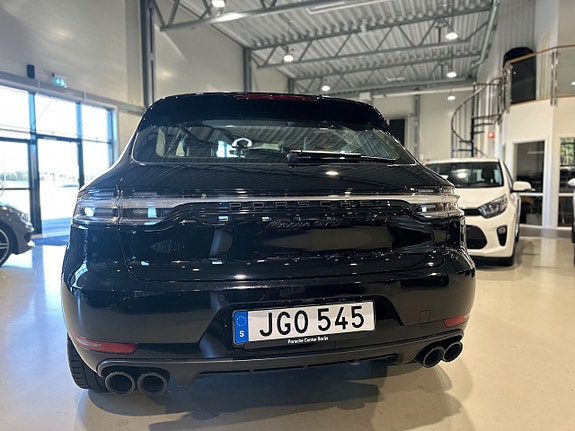 Porsche Macan GTS 5 of 5
