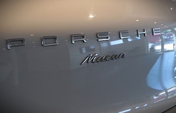 Porsche Macan 5 of 5