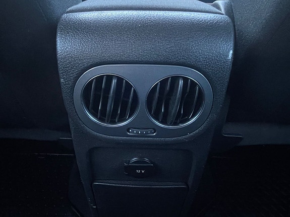 Volkswagen Tiguan 24 of 25