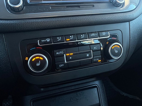 Volkswagen Tiguan 20 of 25