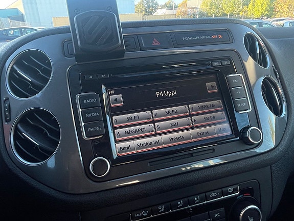 Volkswagen Tiguan 18 of 25
