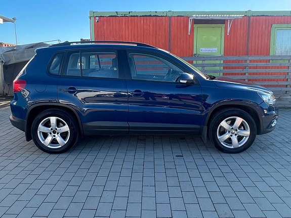 Volkswagen Tiguan 4 of 25