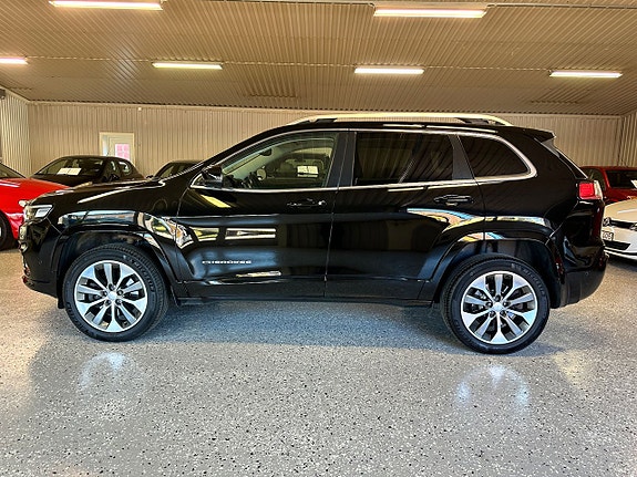 Jeep Cherokee 3 of 5