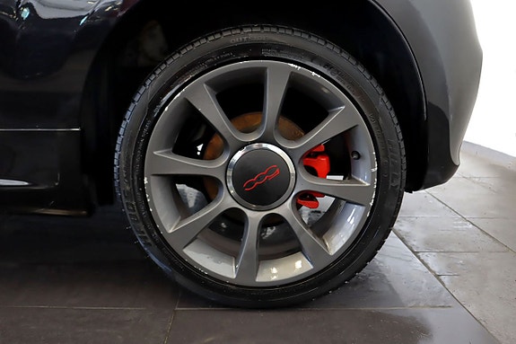 Fiat 500 2 of 5