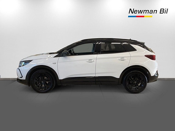 Opel Grandland X 4 of 5