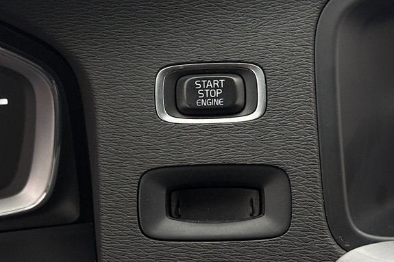 Volvo V60 17 of 29