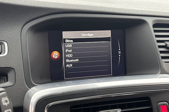 Volvo V60 23 of 29