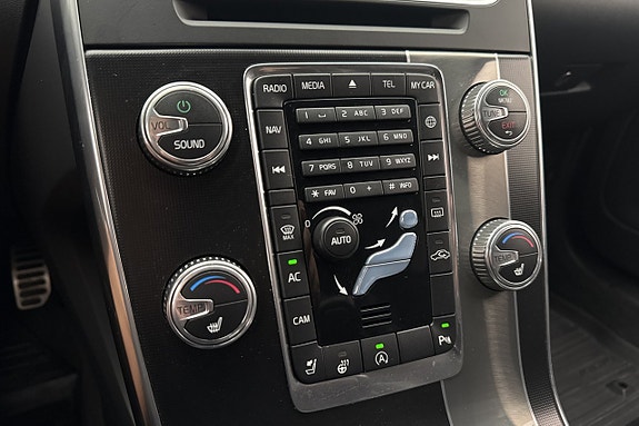 Volvo V60 24 of 29