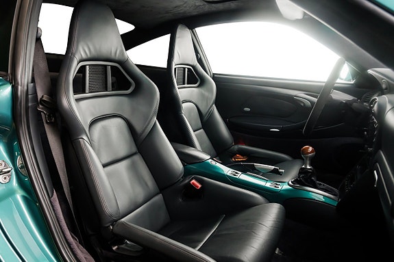 Porsche 911 24 of 29