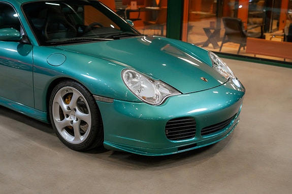 Porsche 911 3 of 5