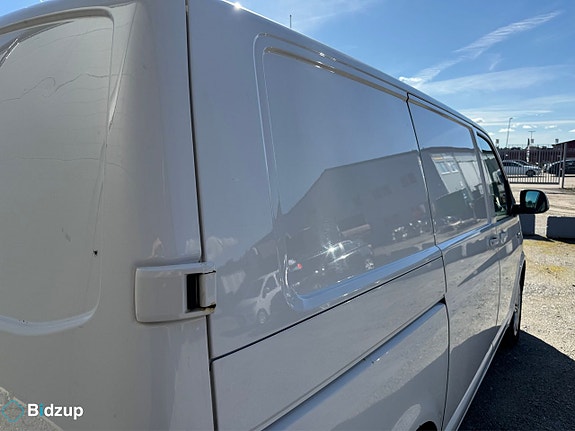 Volkswagen Transporter 14 of 27