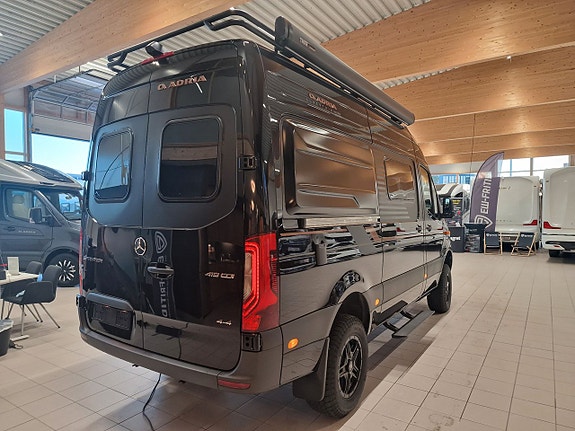 Adria SUPERTWIN MB 600 SPB (DIESEL-ALDE+4WD+MB+Mudders+6m) 3 of 30
