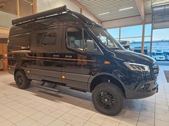 Adria SUPERTWIN MB 600 SPB (DIESEL-ALDE+4WD+MB+Mudders+6m) 2 of 30