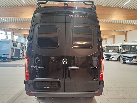 Adria SUPERTWIN MB 600 SPB (DIESEL-ALDE+4WD+MB+Mudders+6m) 4 of 30