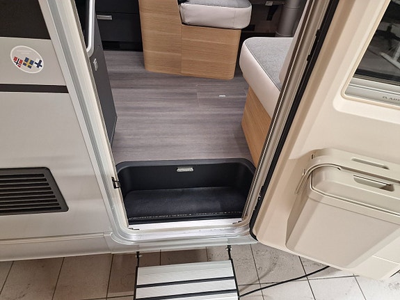 Adria MATRIX 670 SL 60Y (Auto+Markis+B-kamera+60 Year) 10 of 28