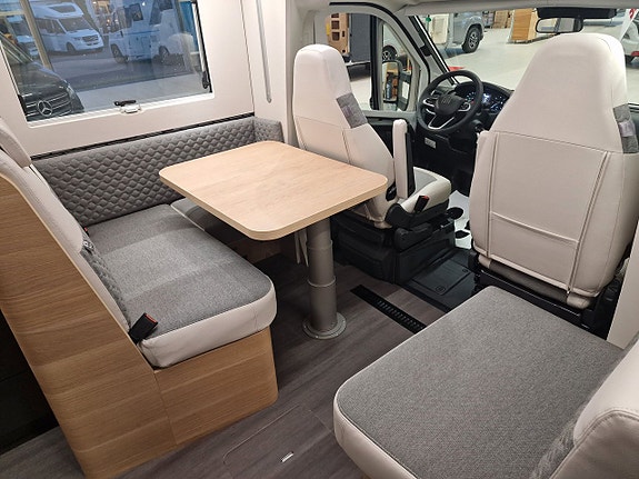 Adria MATRIX 670 SL 60Y (Auto+Markis+B-kamera+60 Year) 11 of 28