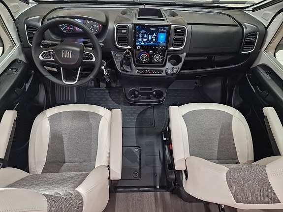 Adria MATRIX 670 SL 60Y (Auto+Markis+B-kamera+60 Year) 12 of 28