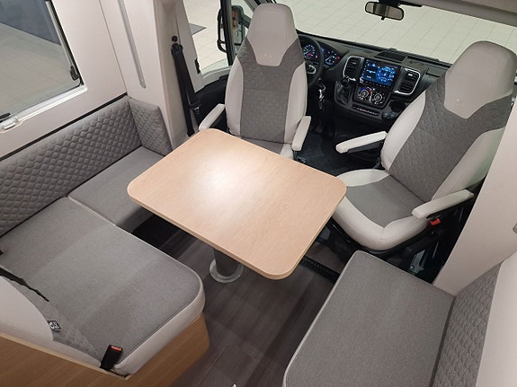 Adria MATRIX 670 SL 60Y (Auto+Markis+B-kamera+60 Year) 15 of 28
