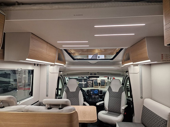 Adria MATRIX 670 SL 60Y (Auto+Markis+B-kamera+60 Year) 21 of 28