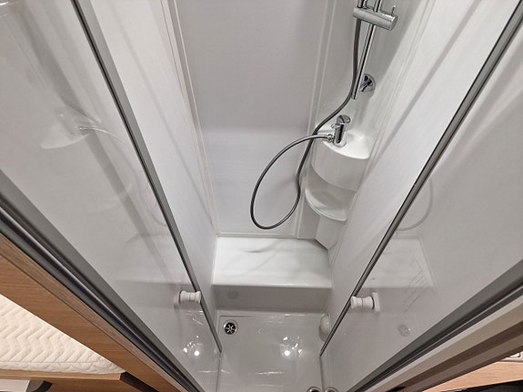 Adria MATRIX 670 SL 60Y (Auto+Markis+B-kamera+60 Year) 24 of 28