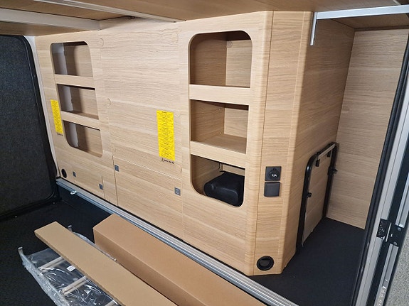 Adria MATRIX 670 SL 60Y (Auto+Markis+B-kamera+60 Year) 9 of 28