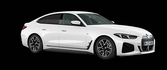 BMW i4 2 of 14