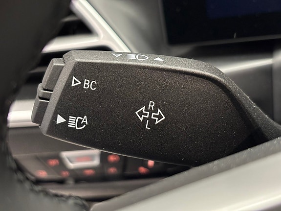 BMW i4 18 of 20