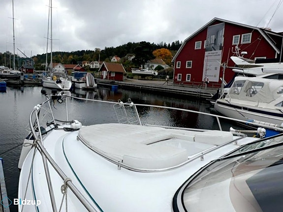 Larson 280 Cabrio 1996 4 of 5