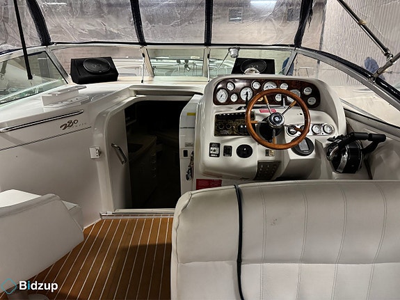 Larson 280 Cabrio 1996 6 of 26