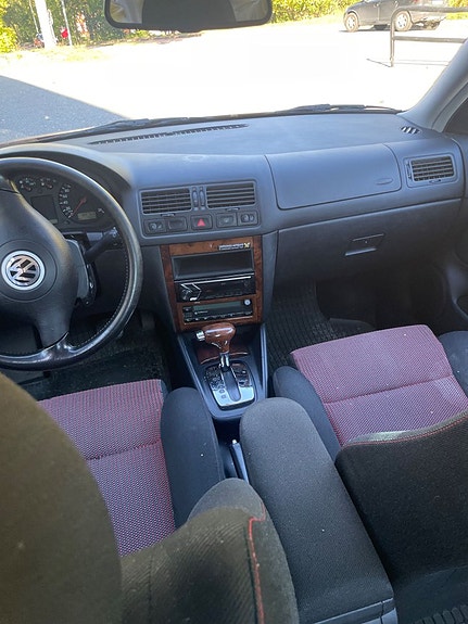 Volkswagen Bora 12 of 14