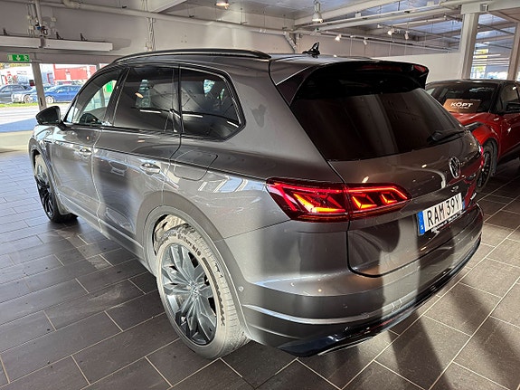 Volkswagen Touareg 7 of 18