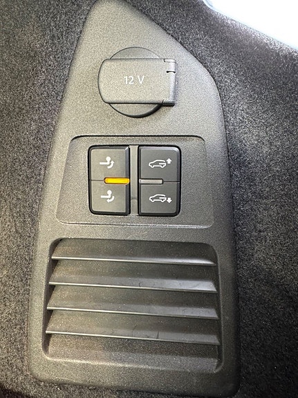 Volkswagen Touareg 9 of 18
