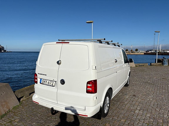 Volkswagen Transporter 8 of 20