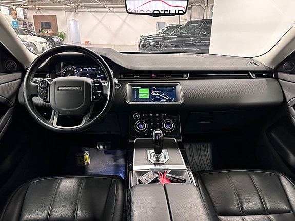 Land Rover Range Rover Evoque 16 of 23