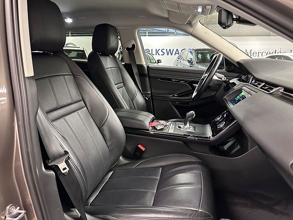 Land Rover Range Rover Evoque 14 of 23