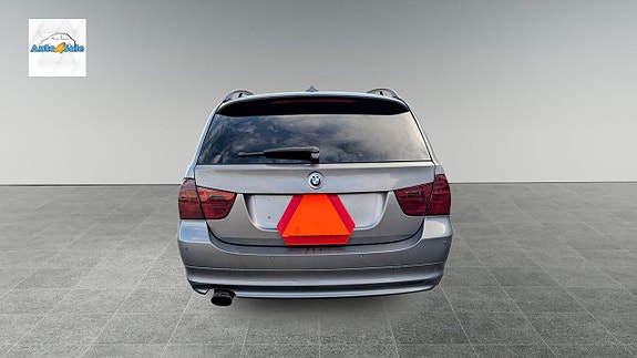 BMW 320d 4 of 13