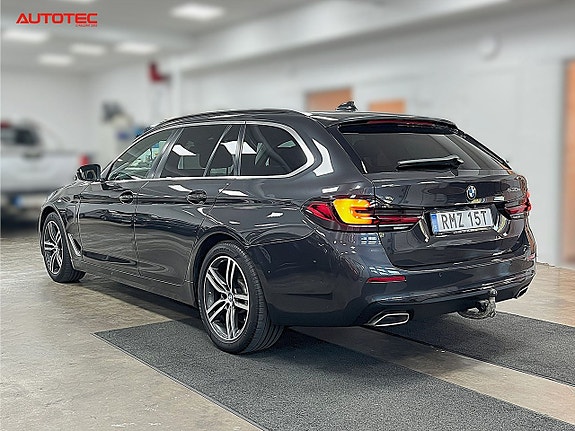 BMW 530e 11 of 27