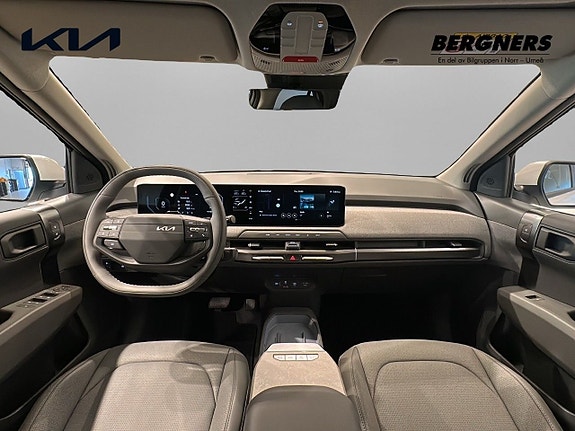 Kia EV3 7 of 17