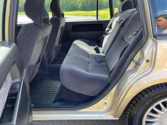 Volvo 940 11 of 15