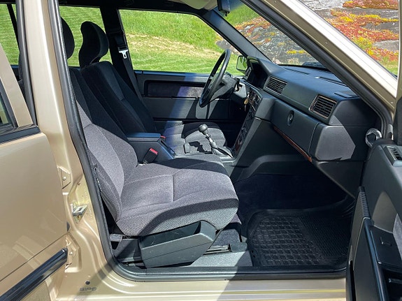 Volvo 940 9 of 15