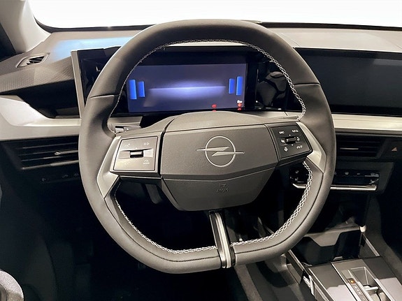 Opel Frontera 12 of 16